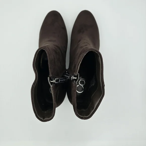 Calvin Klein Uda 2 Faux Suede Heeled Ankle Booties, Chocolate (Brown), Wmns 8.5M - Picture 10 of 16